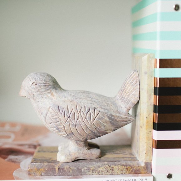 Matching Soapstone Bird Bookend Hand Carved Warm Purple - Picture 2 of 7